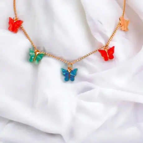 women butterfly necklace